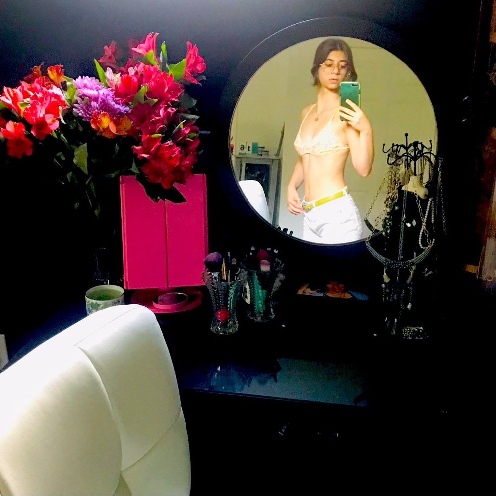 Meet your Posher, Amélie Vidales Nicoletti